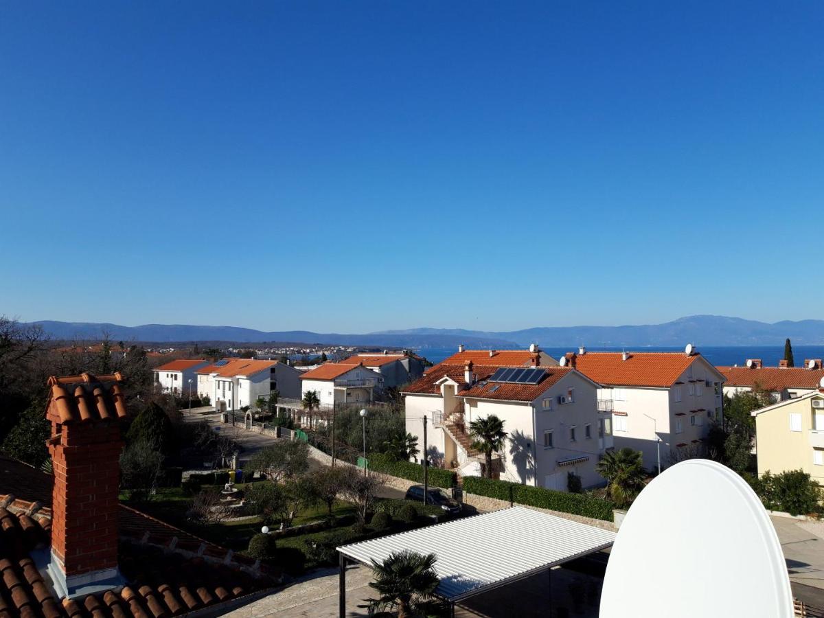 Apartments Kamelija Malinska Esterno foto