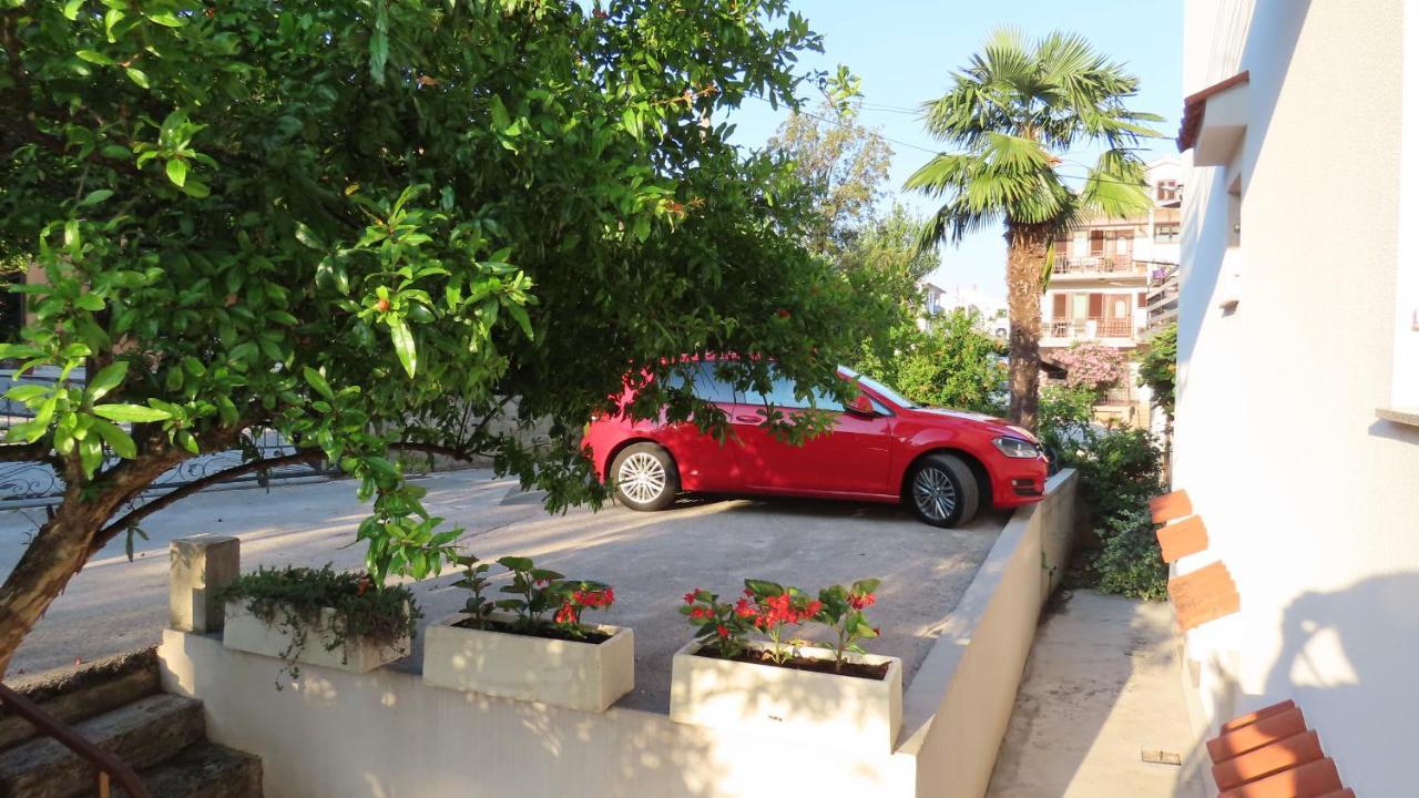 Apartments Kamelija Malinska Esterno foto