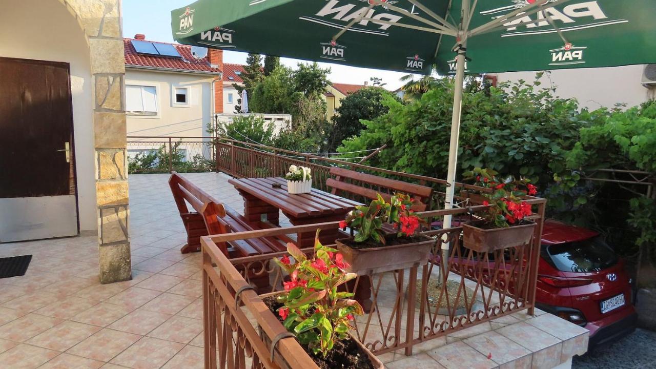 Apartments Kamelija Malinska Esterno foto