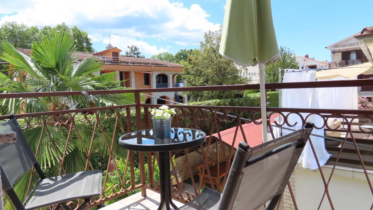 Apartments Kamelija Malinska Esterno foto