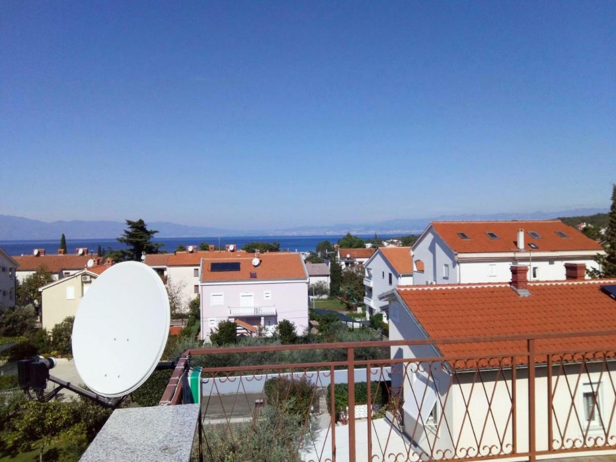 Apartments Kamelija Malinska Esterno foto